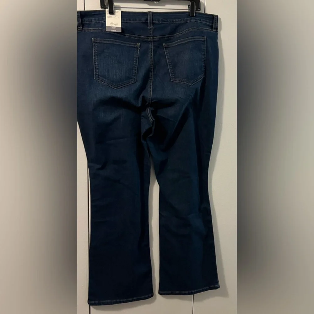 🆕 Style & Co Blue Boot Cut Denim Jeans (Size 20 W) - Picture 4 of 11